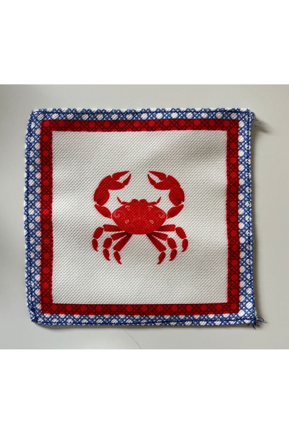 Yengeç Desenli Dijital Baskılı, Kenarı Nakışlı Dekoratif Kokteyl Peçeteleri