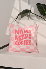 Mama Needs Coffee Pembe Damalı Espirili Kırlent Kılıfı – 43x43cm
