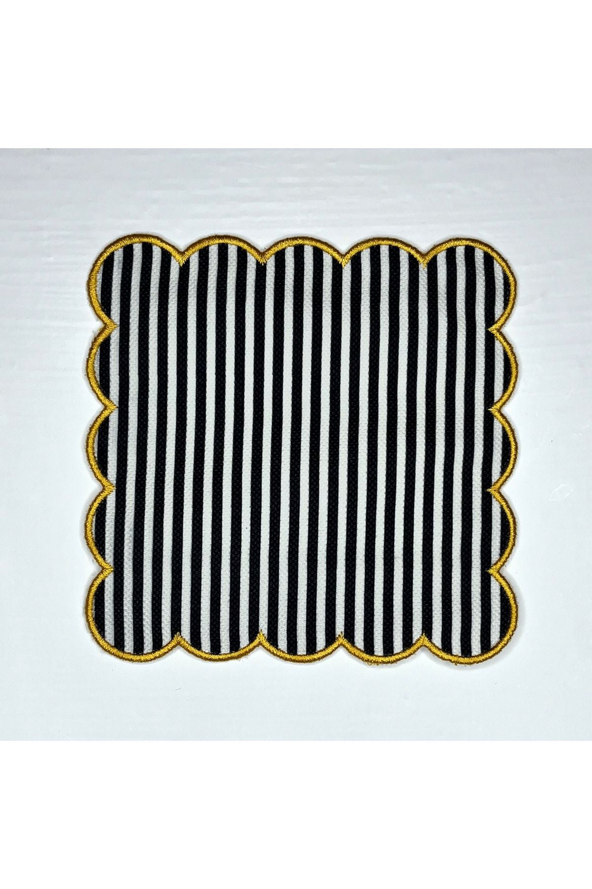 İnce Çizgi Desenli Dijital Baskılı Nakışlı Kokteyl Peçetesi