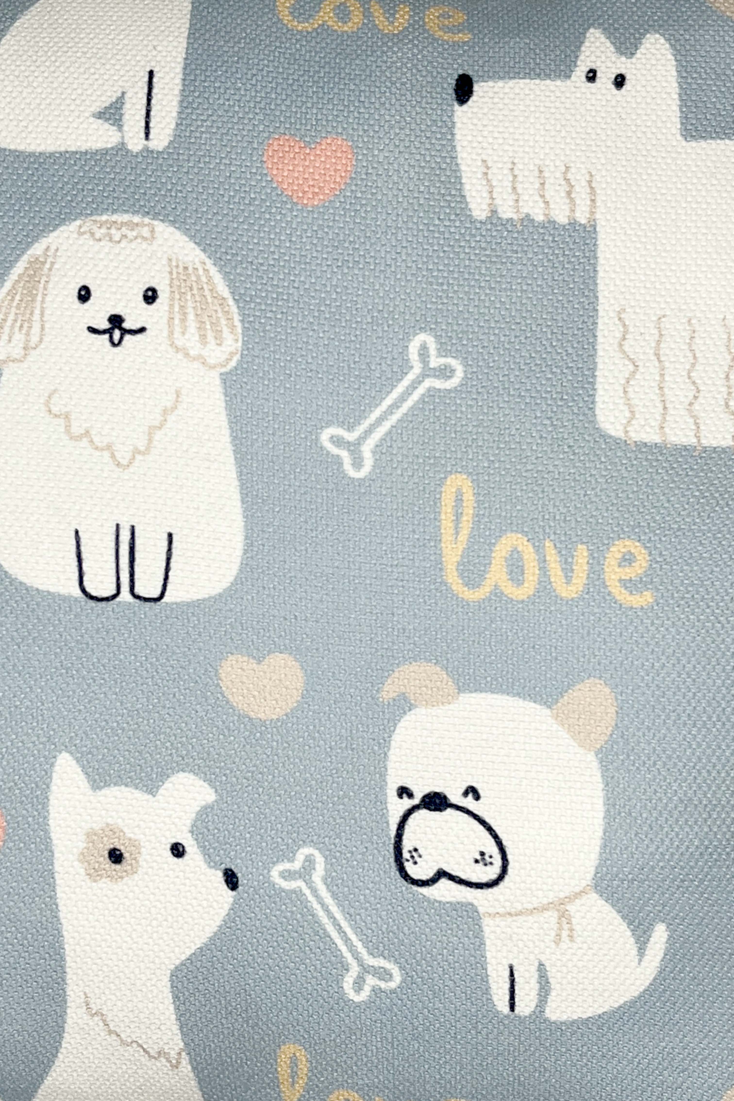 Puppy Love – Köpüş Temalı İç Dolgulu Petek Dokulu Çocuk Kırlenti (32x32 cm)