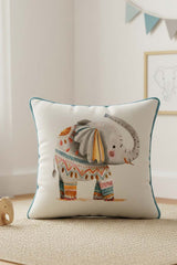 Painted Elephant – Fil Temalı İç Dolgulu Petek Dokulu Çocuk Kırlenti (32x32 cm)