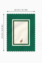Winter Whispers Yeşil – Ren Geyiği ve Kırmızı Kuş Lazer Kesim Fırın Örtüsü - 43x55cm
