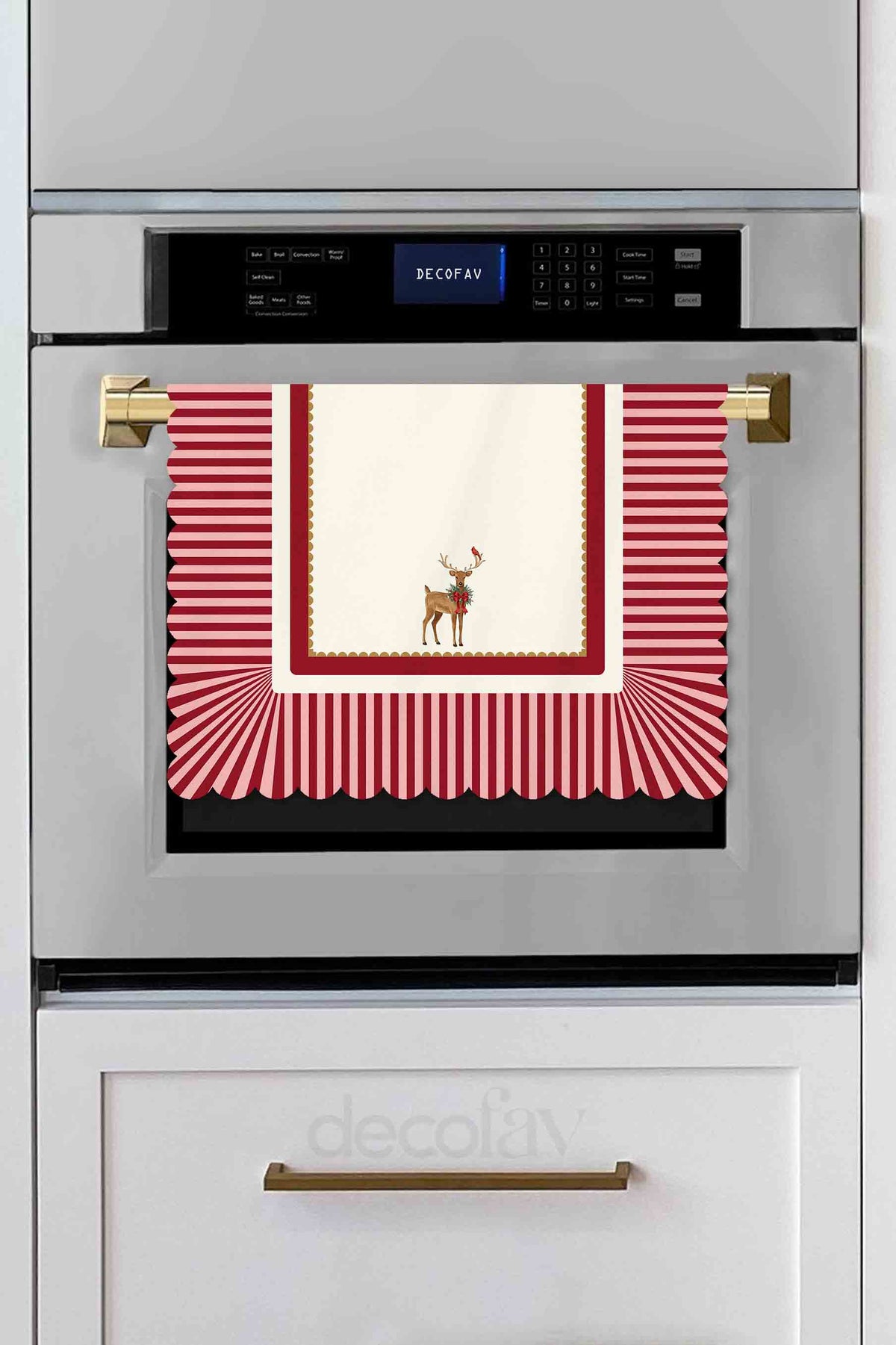 Winter Whispers Kırmızı – Ren Geyiği ve Kırmızı Kuş Lazer Kesim Fırın Örtüsü - 43x55cm