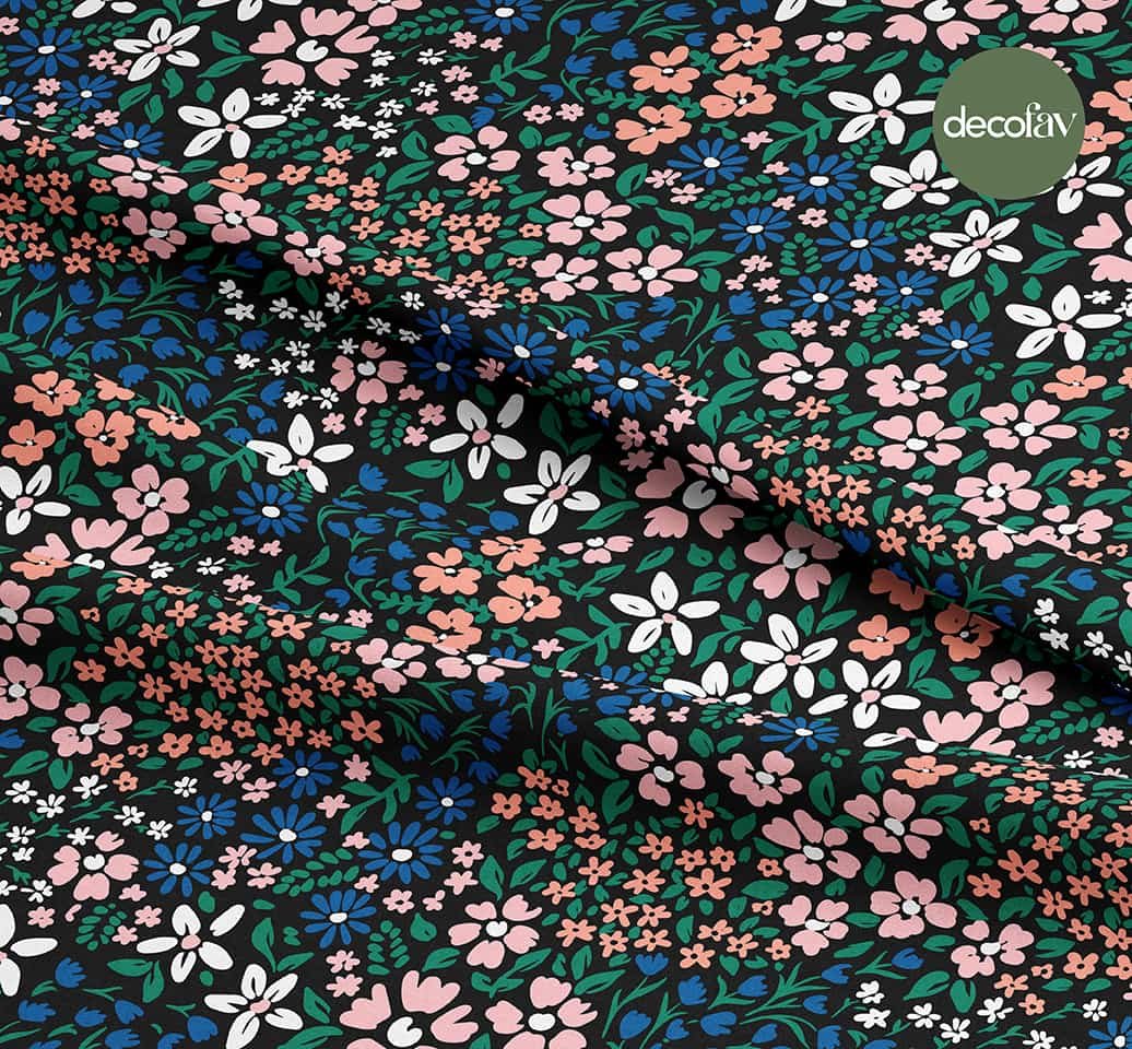 Sulu Boya Elle Çizilmiş Çıtır Çiçek Desenli Dijital Baskılı Kumaş