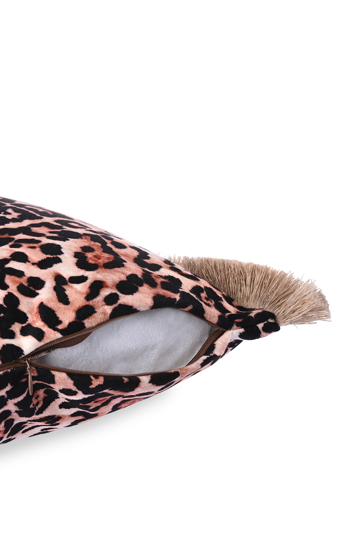 Leopar Desen Baskılı Kadife Kırlent Kılıfı Saçak Detaylı