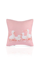 Blush Parade Pembe Ördekli Çocuk Kırlent Kılıfı – 43x43cm