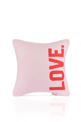 Bold Love Dikey Yazılı Minimal Kırlent Kılıfı – 43x43cm