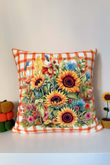 Bloom Truck – Sonbahar Çiçekleri Fitilli Kırlent Kılıfı Dijital Baskılı 43x43cm