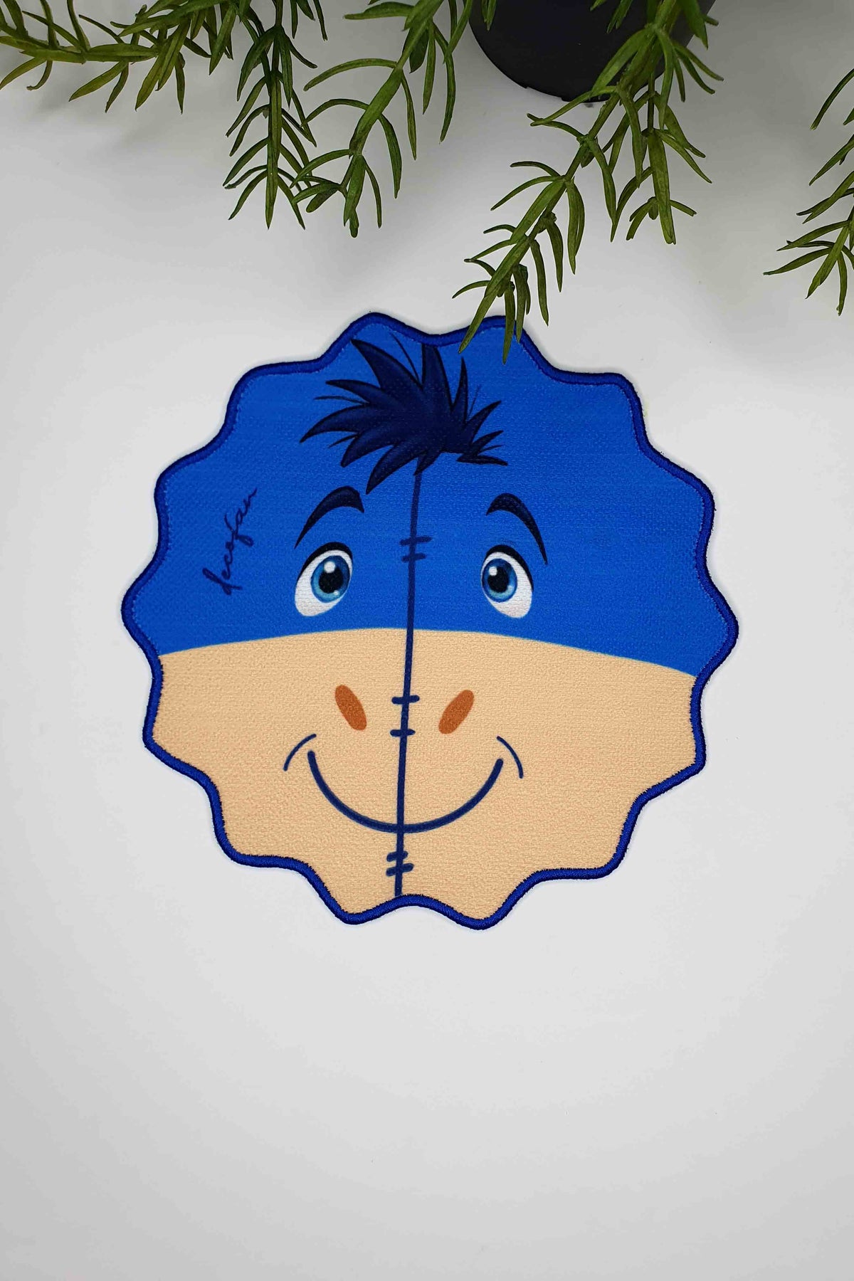 Oval Dekoratif Nakış Kenarlı Sevimli Eşek Yüzü Desenli Kokteyl Peçetesi 1 Adet