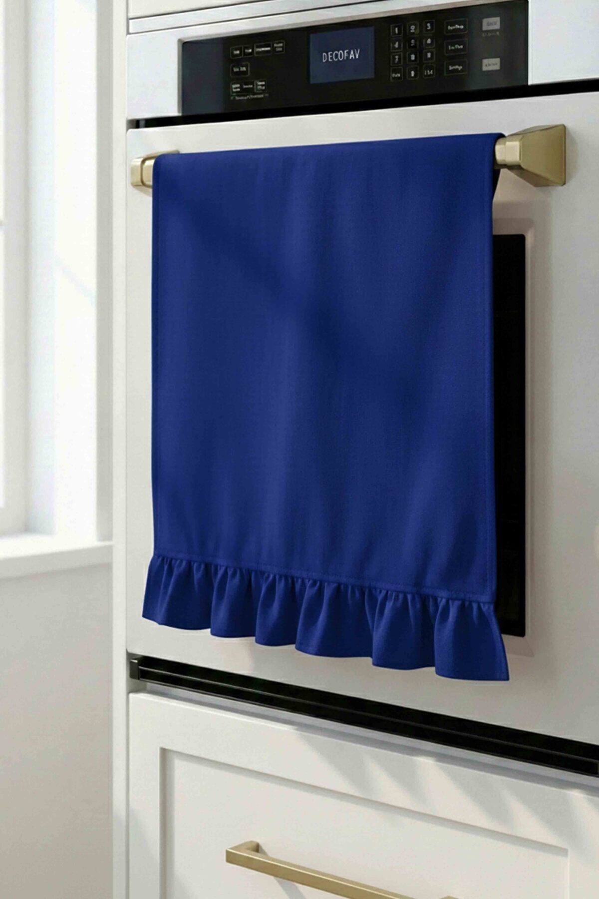 Dekoratif Fırfırlı Saks Mavi Fırın Örtüsü – Su İtici Pamuk Karışımlı 43x50 cm