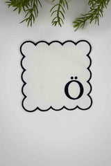 Ö Harfi Siyah Nakışlı Monogram Patch Kumaş Kokteyl Peçetesi 1 Adet - Decofav | Kırlent, Sofra Tekstili, Kumaş