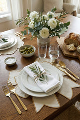 Bow Bej Kumaş Fiyonk Form Nakışlı Amerikan Servis 35x39 cm- 1 Adet