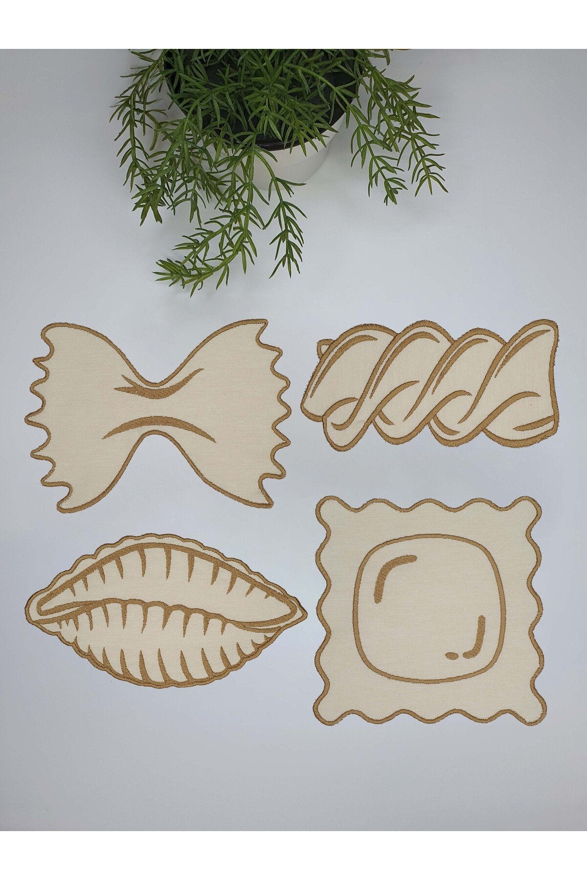 MakarnArt La Pasta Elegance Nakış Kenar Kokteyl Peçete Seti (4’lü) 16x16