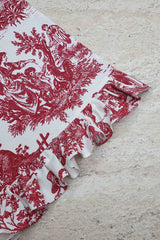Dekoratif Fırfırlı Bordo Toile Fırın Örtüsü – Su İtici Pamuk Karışımlı 43x50 cm