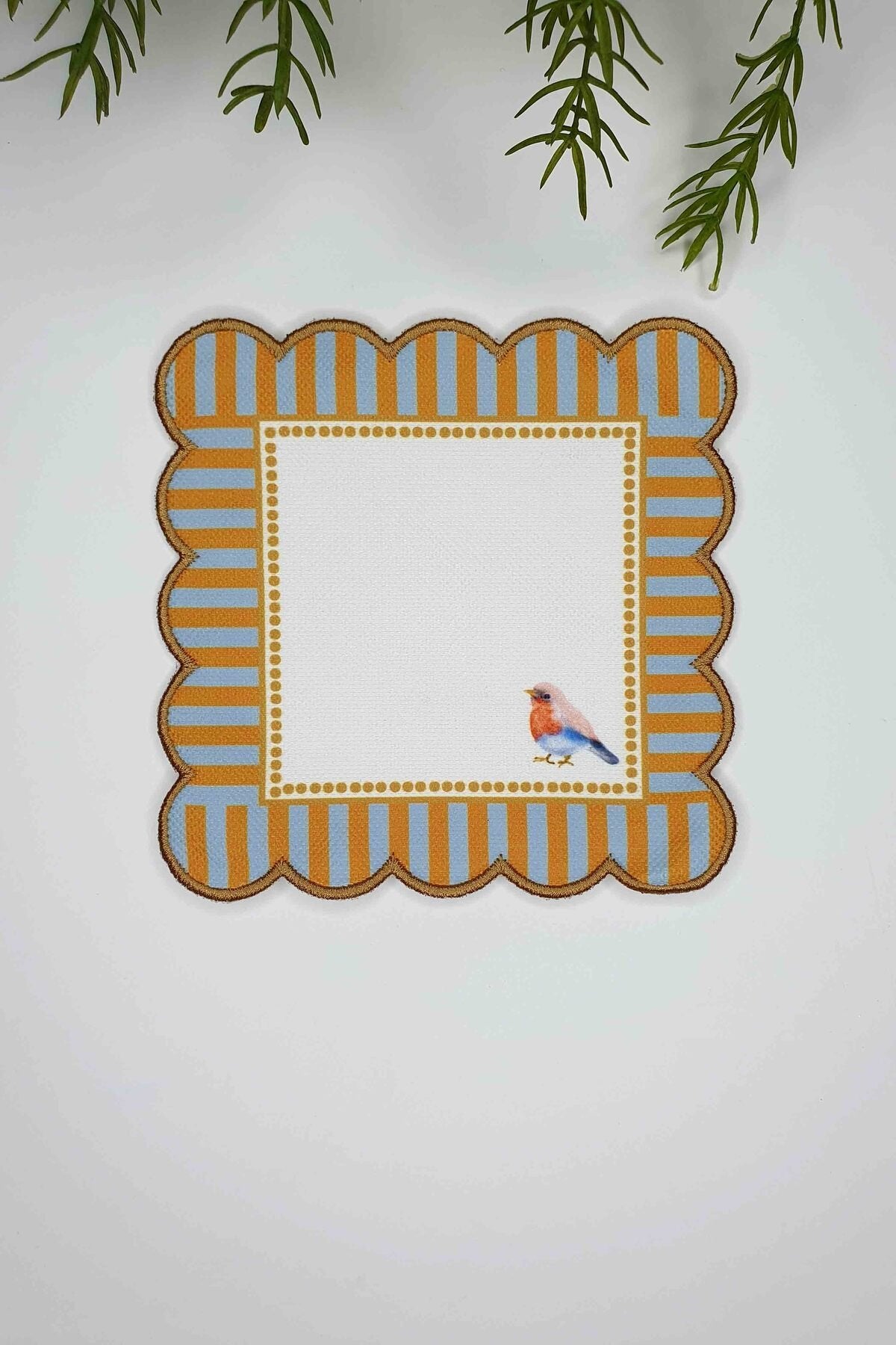 Dekoratif Kenar Kuş Turuncu Mint Desenli Dijital Baskılı Nakışlı Kokteyl Peçetesi 1 Adet - Decofav | Kırlent, Sofra Tekstili, Kumaş
