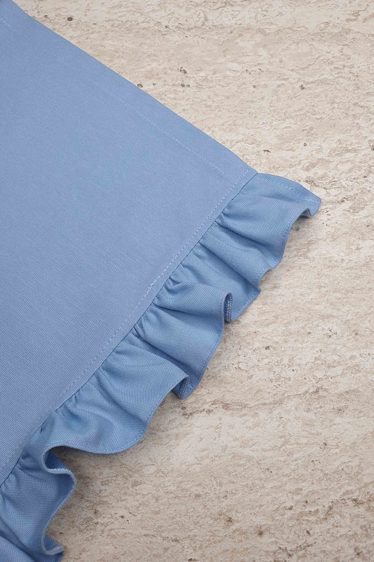 Dekoratif Fırfırlı Mavi Runner – Su İtici Pamuk Karışımlı 140x45 cm