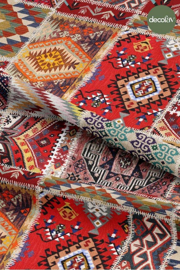 Patchwork Gerçeksi Kilim Dokulu Dijital Baskılı Kumaş