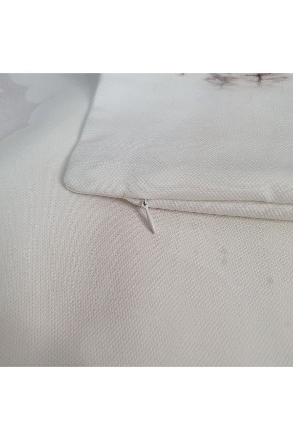 Soft Pastel Sulu Boya Kar Manzara Desenli Kırlent Kılıfı Soft Pastel Sulu Boya Kar Manzara Desenli Kırlent Kılıfı
