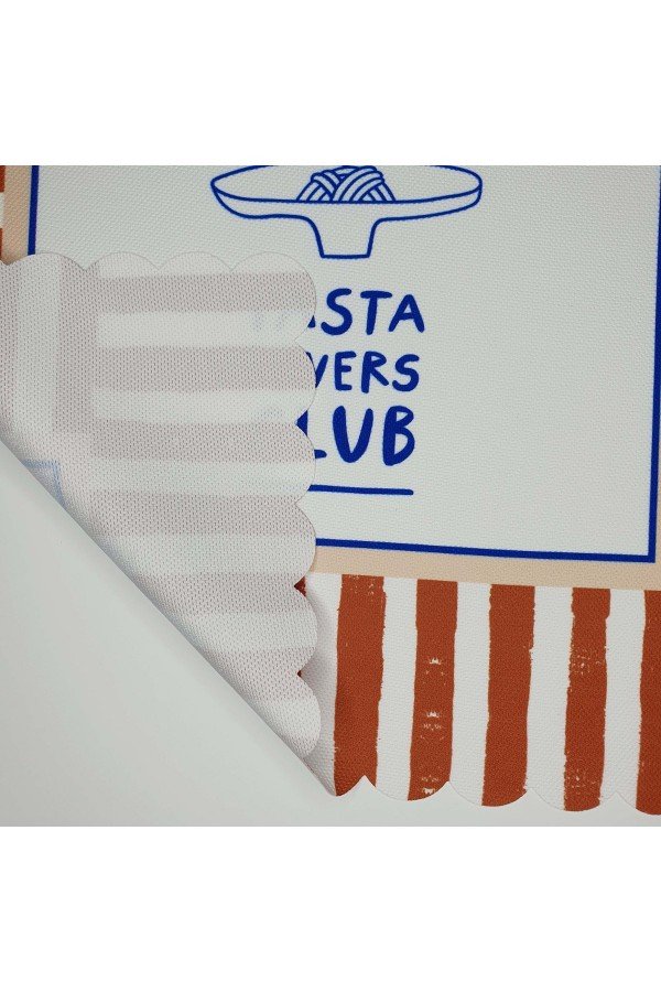 Dekoratif Kenar Pasta Lovers Club Slogan Tasarımlı Lazer Kesim Fırın Örtüsü Dekoratif Kenar Pasta Lovers Club Slogan Tasarımlı Lazer Kesim Fırın Örtüsü