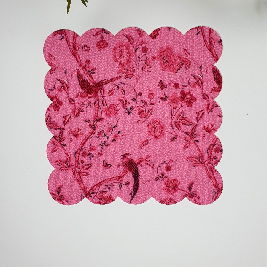 Jolie Flowers Pembe Çiçek Desenli Lazer Kesim Kumaş Kokteyl Peçetesi 1 Adet