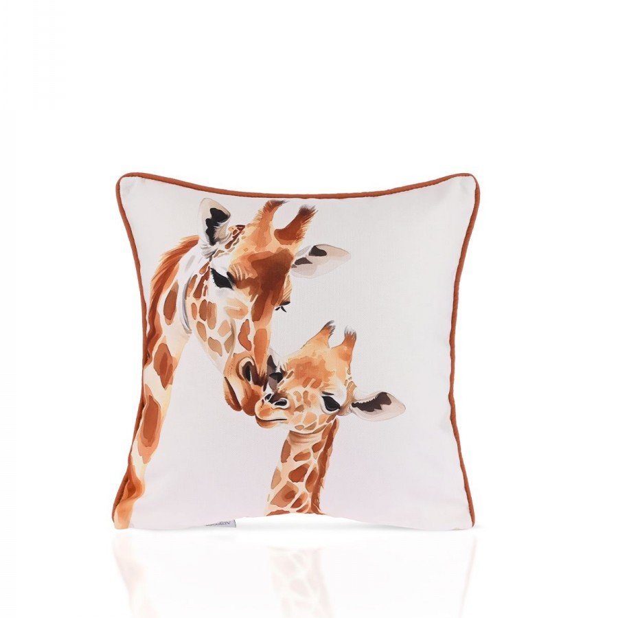 Savanna Love Zürafa İllüstrasyonlu Kırlent Kılıfı – 43x43cm