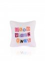 Good Vibes Only Renkli Kolaj Yazılı Kırlent Kılıfı – 43x43cm Good Vibes Only Renkli Kolaj Yazılı Kırlent Kılıfı – 43x43cm