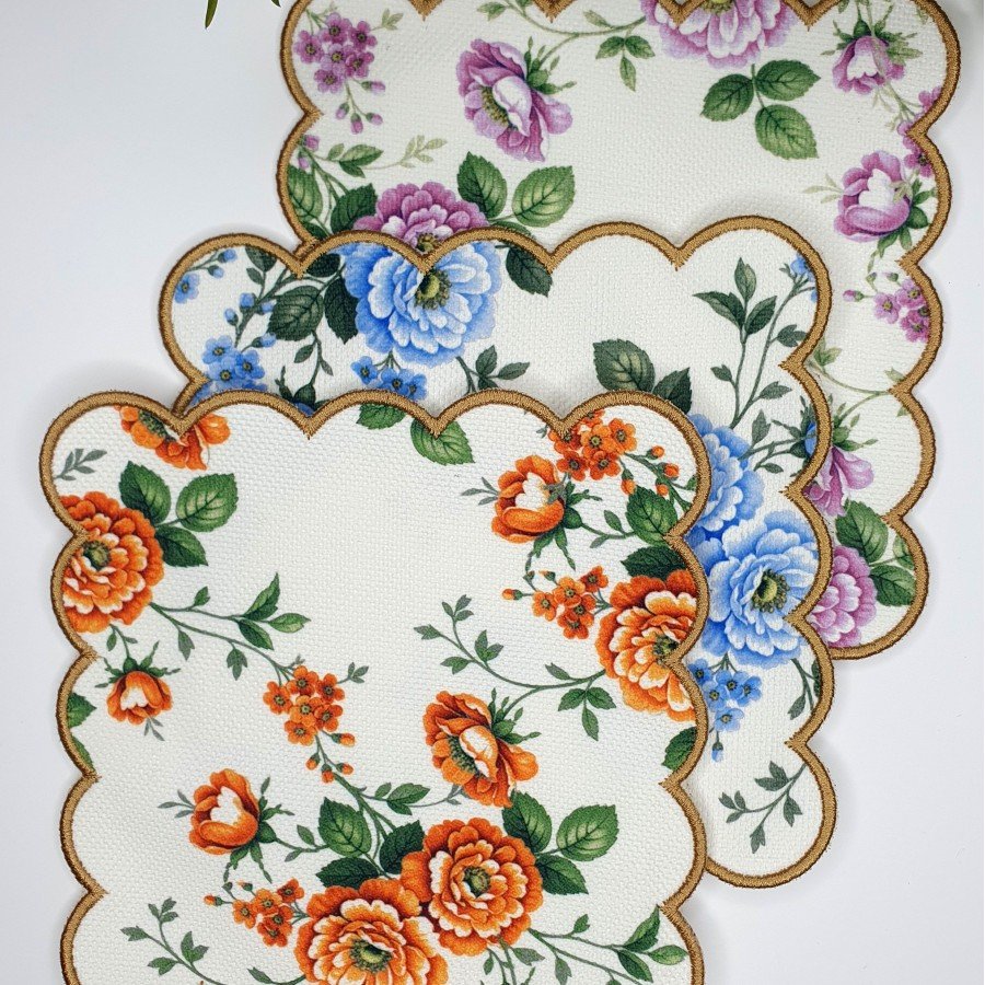 3'lü Flora Çiçek Desenli Nakış Kenar Kumaş Kokteyl Peçeteleri