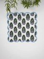 Dekoratif Yaprak Motif Desenli Nakış Kenar Kokteyl Peçetesi 1 Adet Dekoratif Yaprak Motif Desenli Nakış Kenar Kokteyl Peçetesi 1 Adet