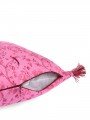 Pembe Kuş Desenli Bordo Saçaklı Kadife Kırlent Kılıfı – 43x43 cm Pembe Kuş Desenli Bordo Saçaklı Kadife Kırlent Kılıfı – 43x43 cm