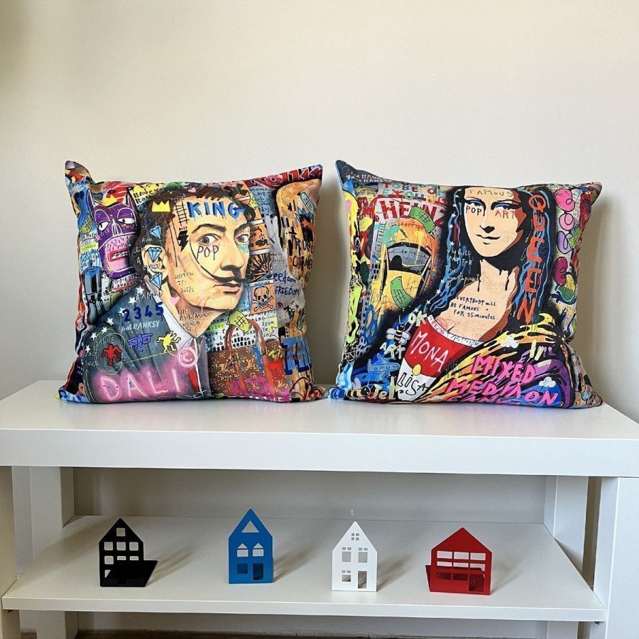 Kırlent Kılıfı Neon Yazılar Kadın Pop Art Desenli Dijital Baskılı