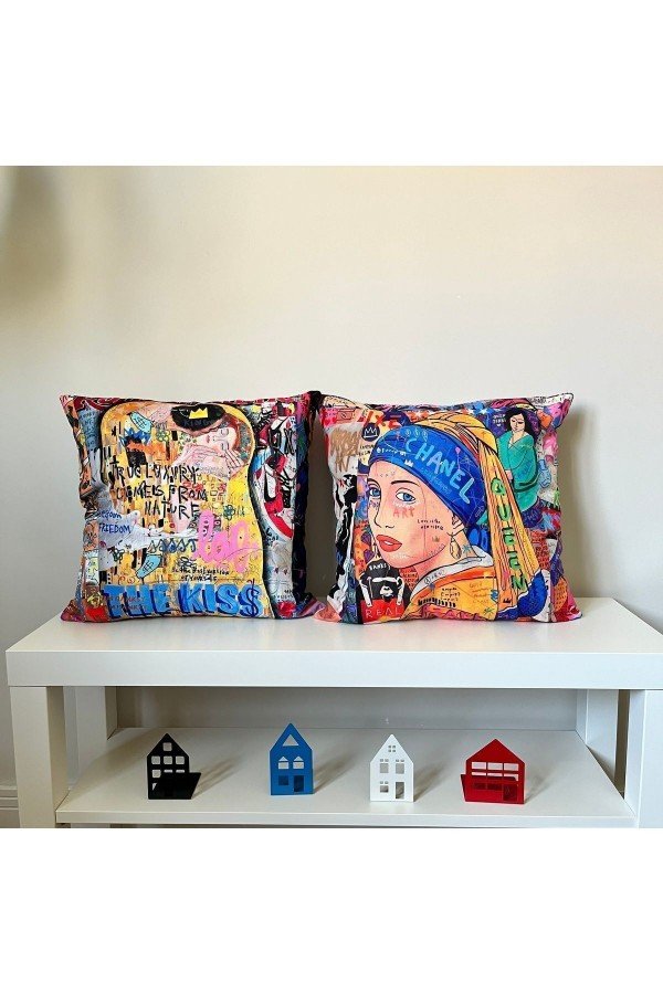 Kırlent Kılıfı Neon Yazılar Kadın Pop Art Desenli Dijital Baskılı Kırlent Kılıfı Neon Yazılar Kadın Pop Art Desenli Dijital Baskılı