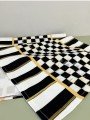 Runner Eskitme Dama Desen Kenarları Çizgi Desenli Dijital Baskılı Runner Eskitme Dama Desen Kenarları Çizgi Desenli Dijital Baskılı