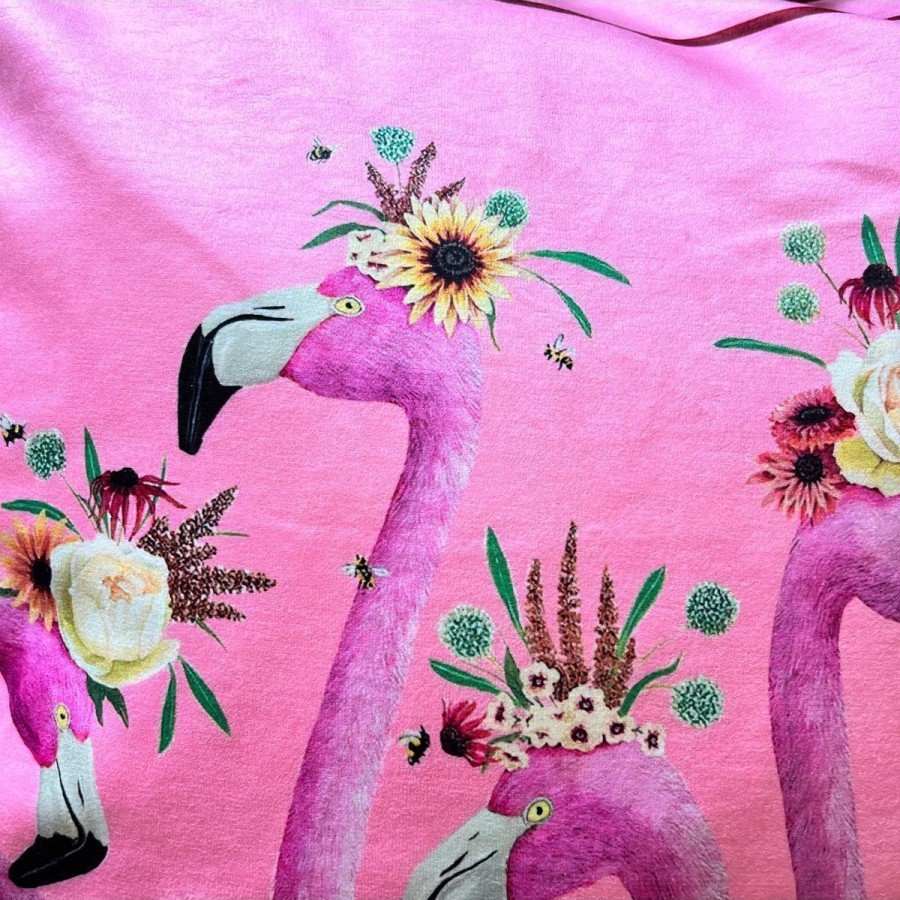 Pembe Zemin Flamingo Desenli Dijital Baskılı Kadife Kırlent Kılıfı Saçaklı