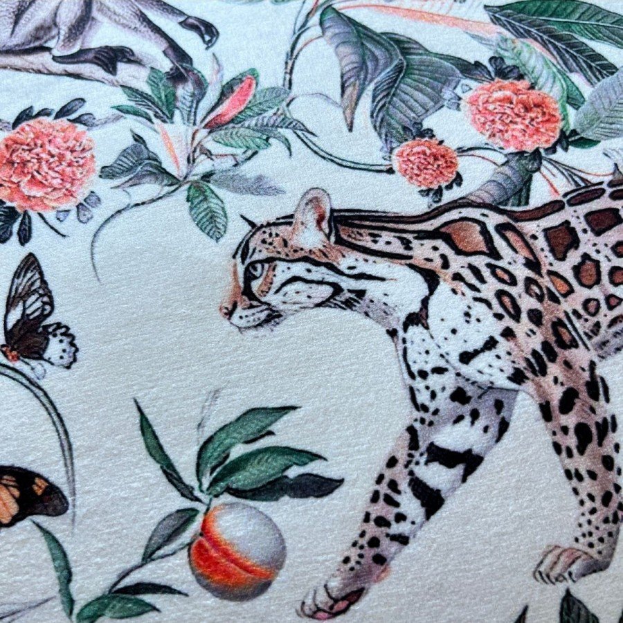 Pastel Orman Tasarımı Leopar Desenli Dijital Baskılı Kadife Kırlent Kılıfı Saçaklı