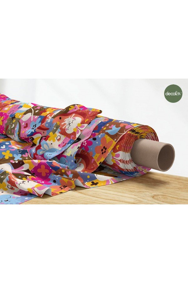 Çocuksu Tavşan İllüstrasyon Patchwork Desenli Dijital Baskılı Kumaş Çocuksu Tavşan İllüstrasyon Patchwork Desenli Dijital Baskılı Kumaş