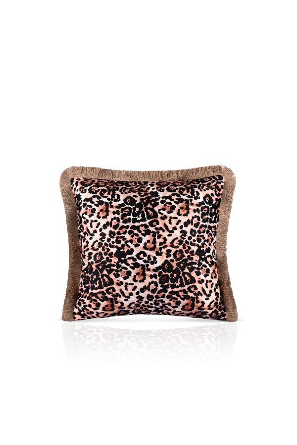 Leopar Desen Baskılı Kadife Kırlent Kılıfı Saçak Detaylı Leopar Desen Baskılı Kadife Kırlent Kılıfı Saçak Detaylı