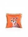 Zarif Leopar Tasarımlı Turuncu Kırlent Kılıfı Altın Saçak Detaylı - 43x43cm Zarif Leopar Tasarımlı Turuncu Kırlent Kılıfı Altın Saçak Detaylı - 43x43cm