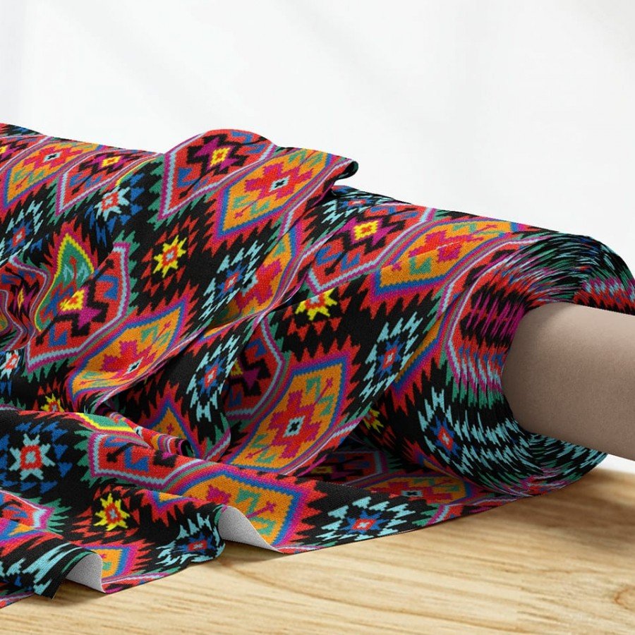Renli Kilim Desenli Dijital Baskılı Kumaş