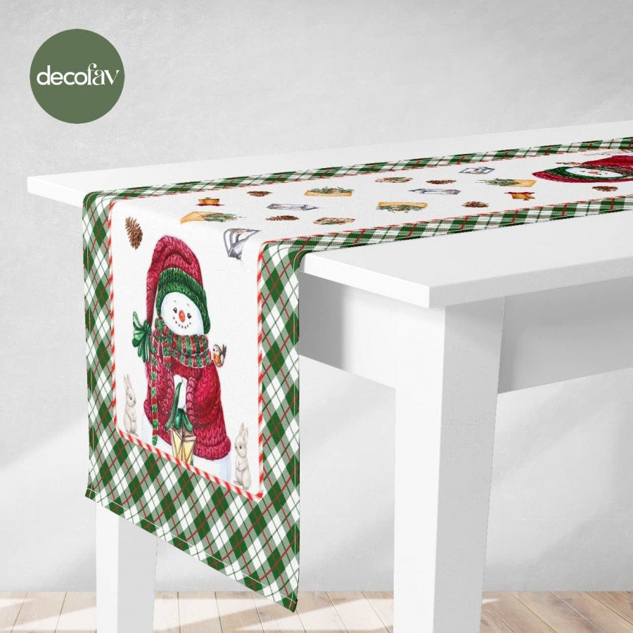 Runner Yılbaşı Temalı Ekose Desen ÜzerineTavşan Kardan Adam Yılbaşı Objeli Desenli Dijital Baskılı 