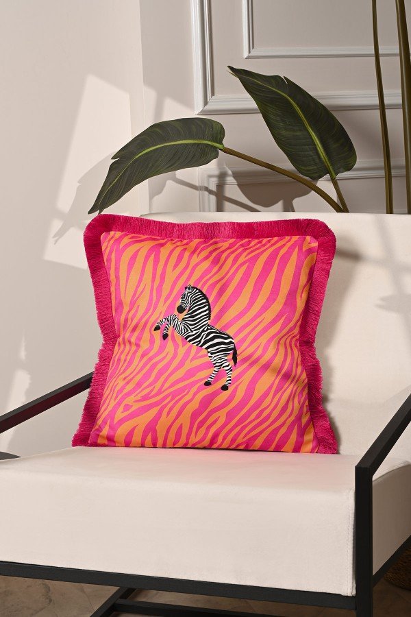 Fuşya Turuncu Zebra Tasarımlı Saçaklı Kadife Kırlent Kılıfı