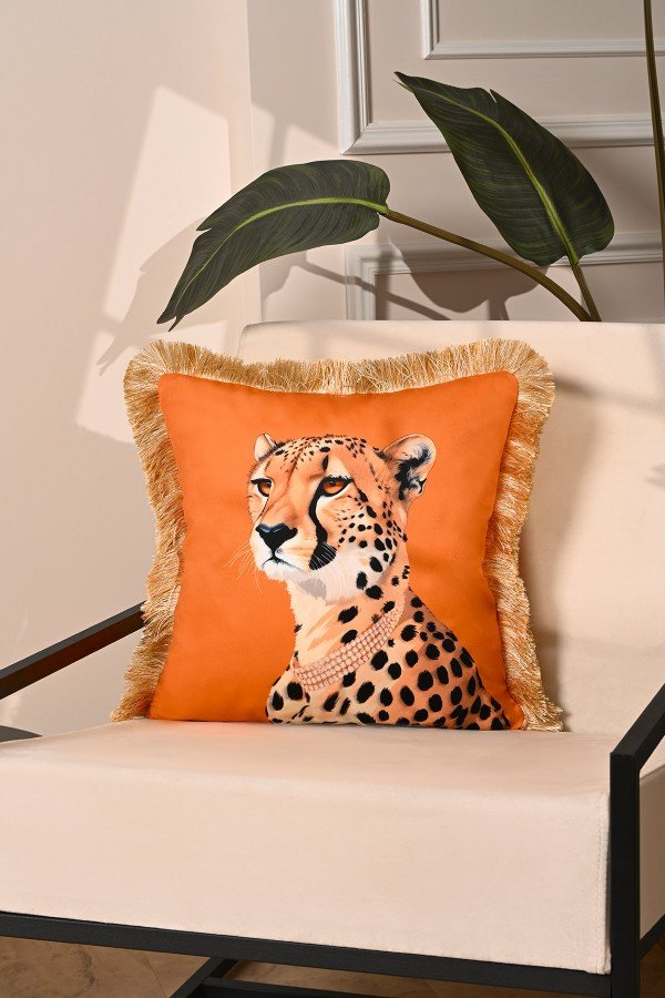 Zarif Leopar Tasarımlı Turuncu Kırlent Kılıfı Altın Saçak Detaylı - 43x43cm